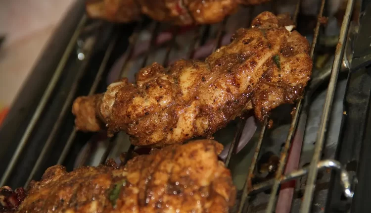 Sonhar com churrasco: 5 interpretações ocultas sobre celebração e união