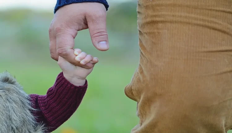 Sonhar com o pai falecido: 7 significados profundos e como isso pode transformar sua vida agora!
