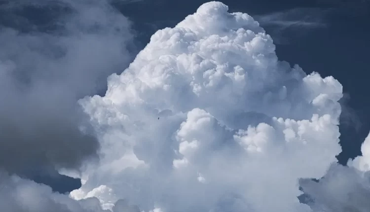 Sonhar com tempestade: 10 Insights Reveladores para Transformar Seus Medos em Poder e Aproveitar o Potencial Oculto!