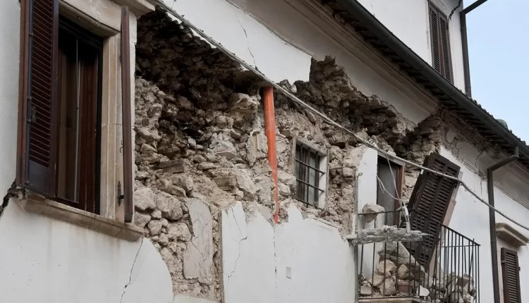 Sonhar com terremoto: 7 significados surpreendentes que você precisa conhecer agora!