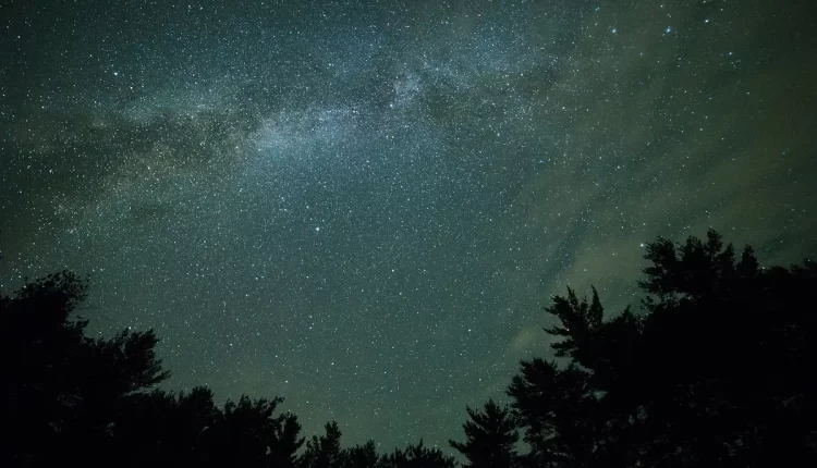 Sonhos Coloridos x Preto e Branco: 10 Maneiras de Transformar suas Noites em Experiências Inesquecíveis!
